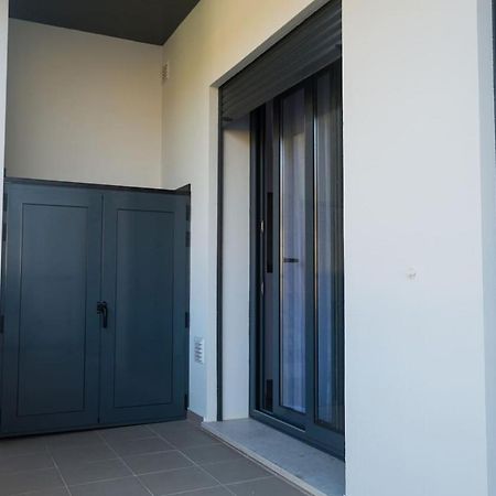 What A Life! Apartment Nazare Luaran gambar